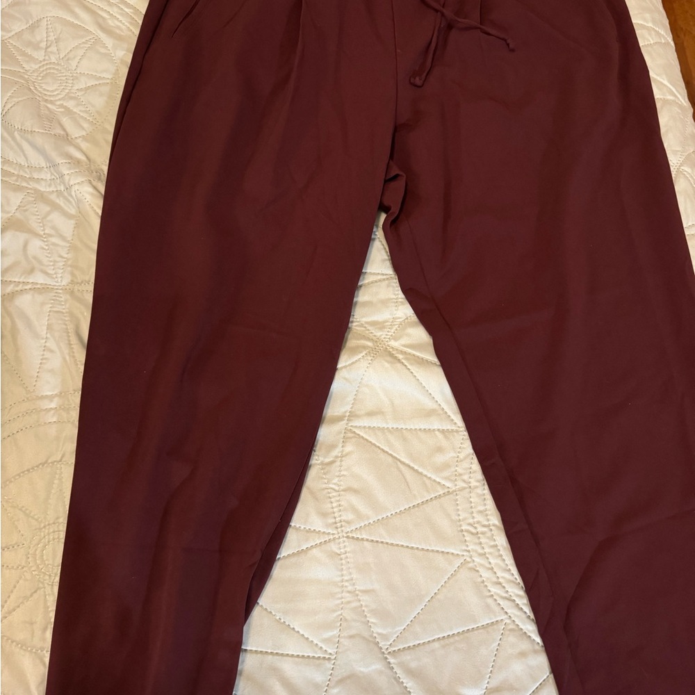 Old Navy High Rise Billie Burgundy Pants (XL)